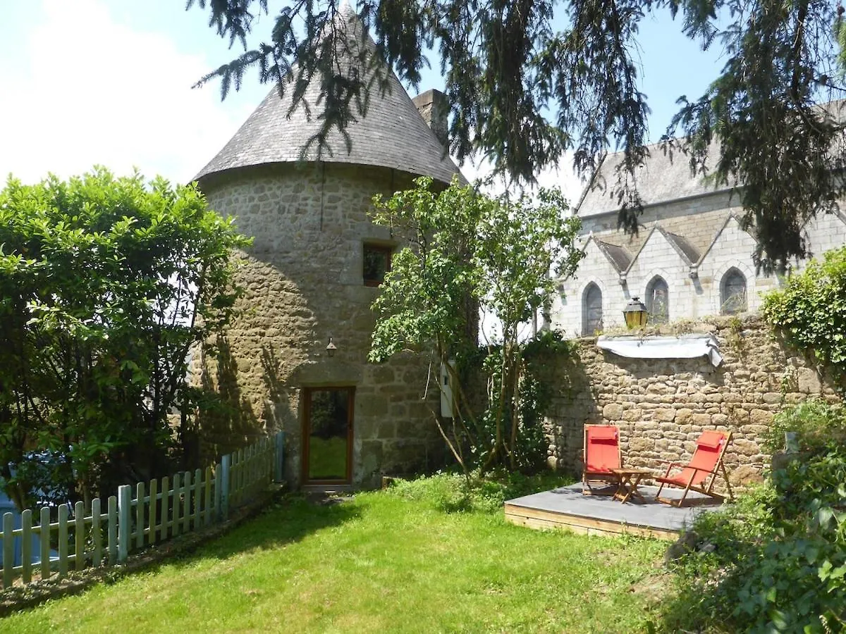 La Tour Medievale Du Chateau De La Carree 圣日耳曼恩克格